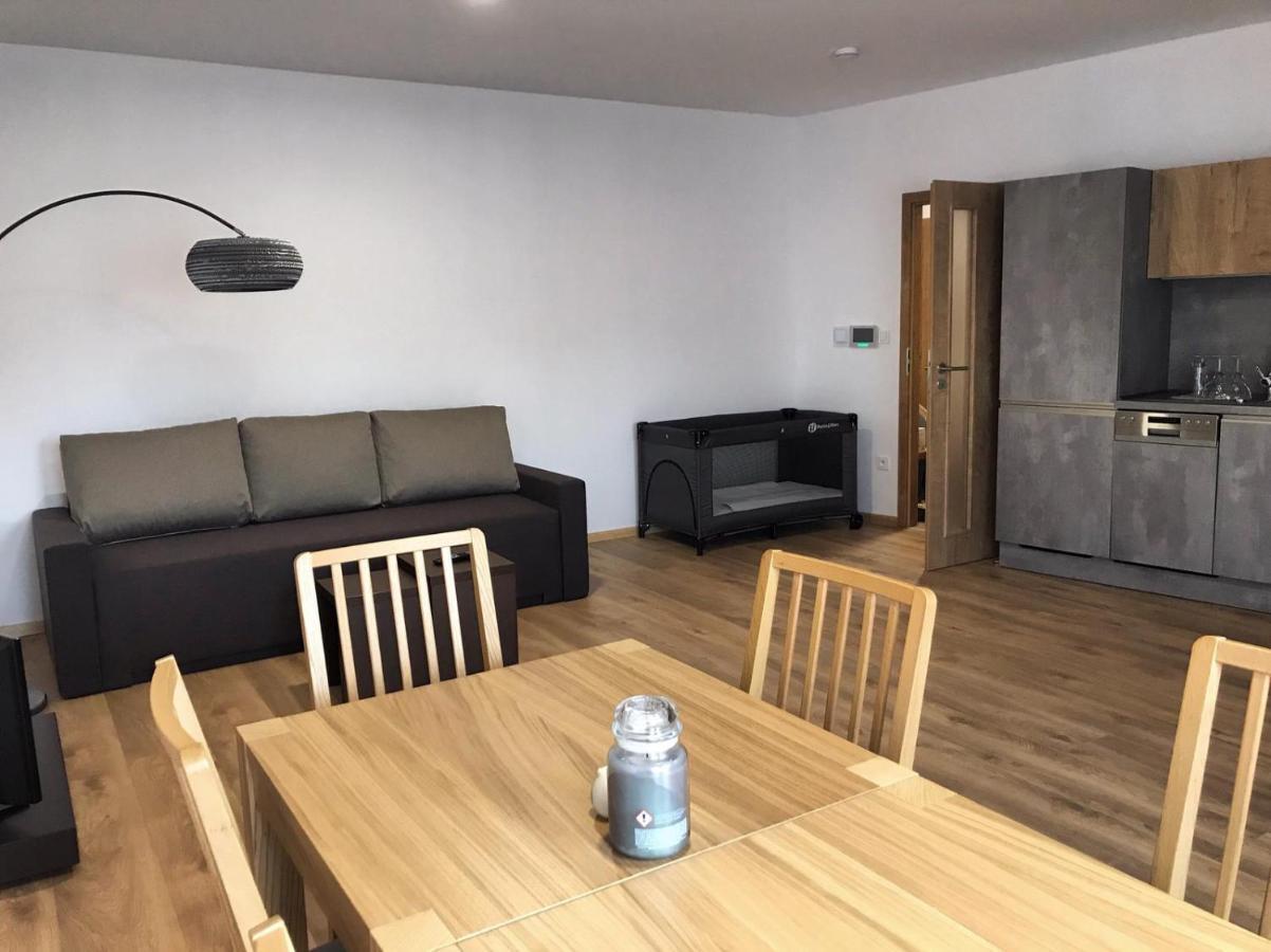 Apartman T5 Vrchlabi Διαμέρισμα Εξωτερικό φωτογραφία